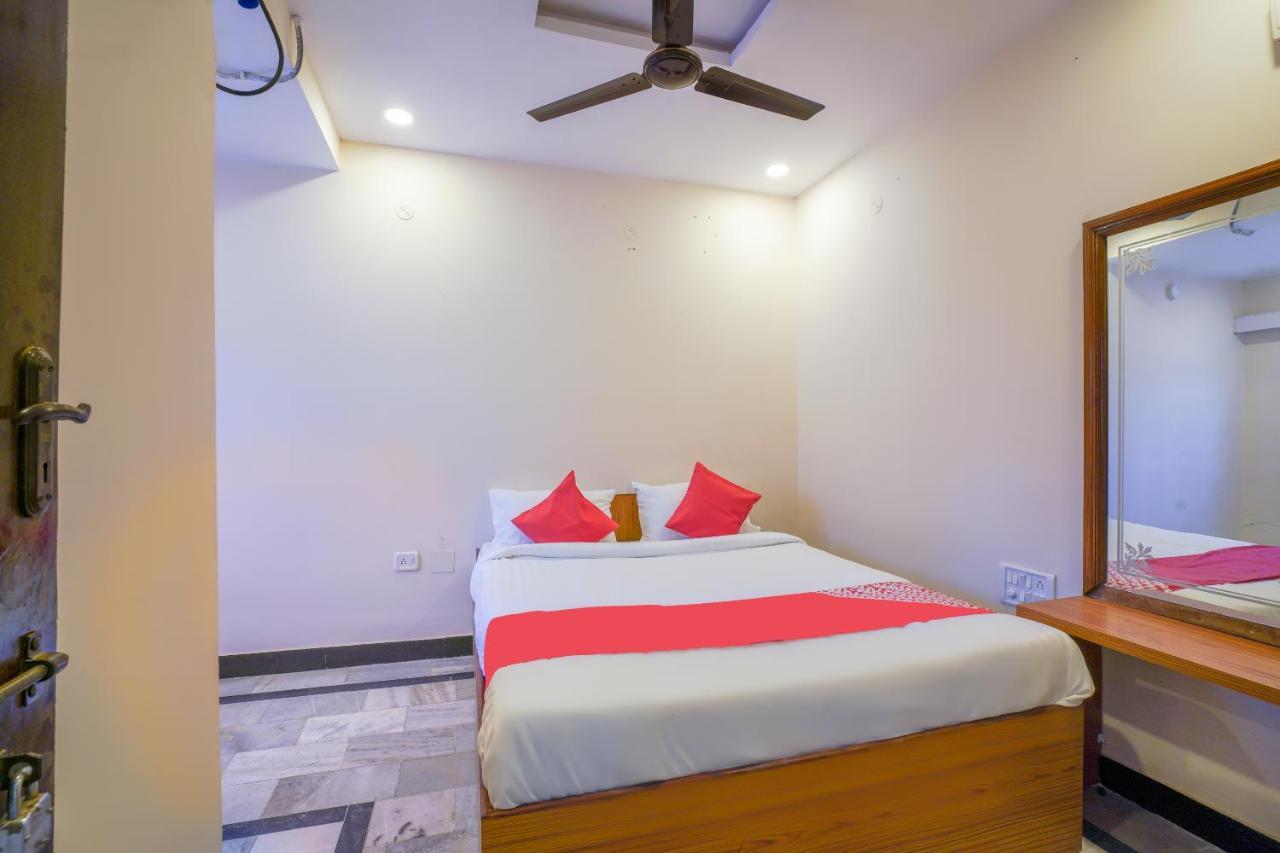 Hotel O Raja Residency Near Snow World Secunderabad Exterior photo